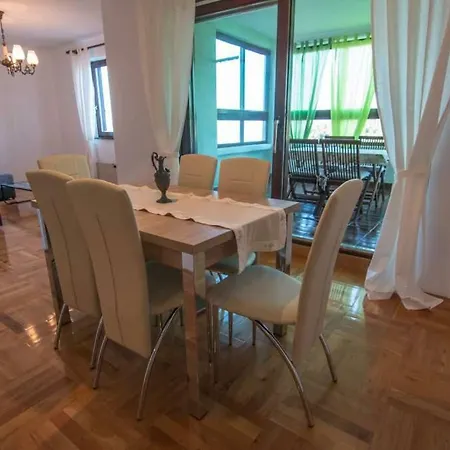 Apartment Sea View Mali Lošinj